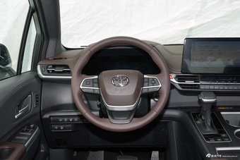 2026款格瑞维亚 2.5L混动 尊爵MAX四驱版