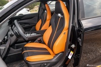 2024款长安UNI-V 1.5T 尊贵运动型