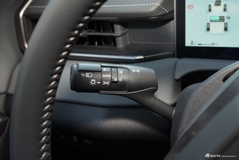 2026款威兰达 2.5L 智能电混双擎 四驱MAX