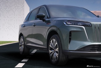 2025款红旗HS6 PHEV官图