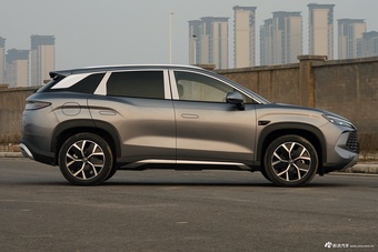 2025款宋L DM-i 智驾版 160KM超越型