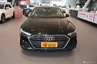 2021款奥迪A7 2.0T自动45 TFSI 臻选型