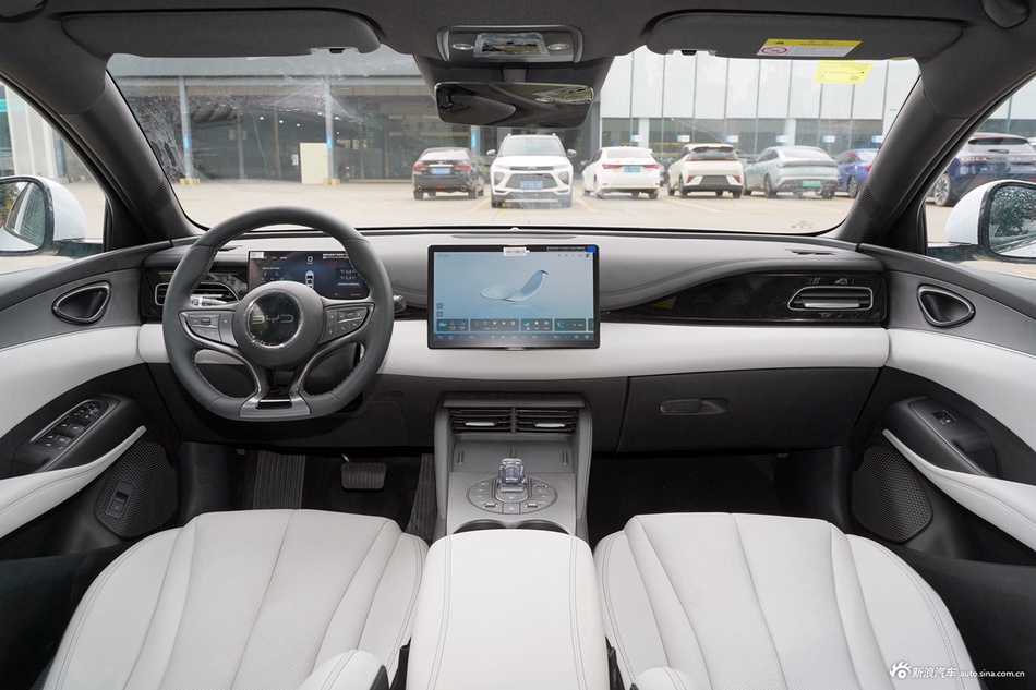 2025款海豹06DM-i 智驾版 120KM尊荣型