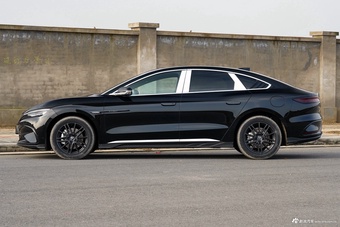 2026款汉DM-i 智驾版 245km 尊贵型