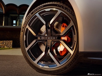 2025款小鹏P7 鹏翼版 官图