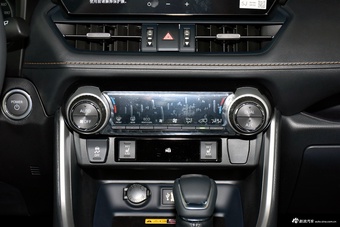 2024款RAV4荣放双擎 2.5L E-CVT两驱精英Plus版