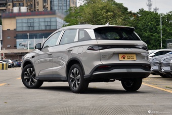 2025款海狮05 DM-i 智驾版 75KM尊贵型