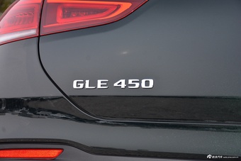 2022款奔驰GLE轿跑450 4MATIC 轿跑SUV 时尚型