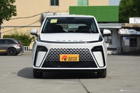 2024款上汽大通MAXUS G70 2.0T 舒享版