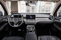 2024款金刚炮2.0T自动柴油两驱领航型平箱