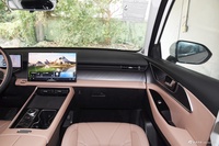 2024款瑞虎8 L 2.0T 两驱舒适版 5座