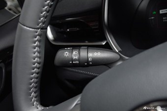 2026款汉兰达 2.5L智能电混双擎四驱精英版 7座