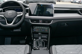 2026款探岳 3000万辆甄选款 330TSI