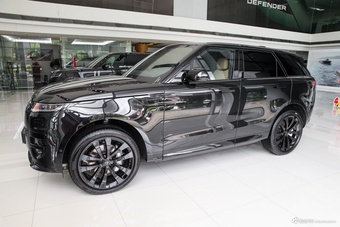 2026款揽胜运动 400PS Dynamic SE