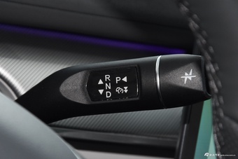 2025款极狐 阿尔法S5 560MAX 185kW