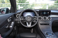 2023款奔驰GLC轿跑 改款 GLC 300 4MATIC 轿跑SUV
