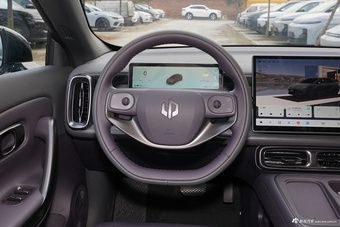 2026款零跑Lafa5 605 Pro