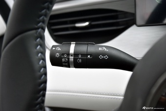 2025款海豹05 DM-i 智驾版 55KM豪华型