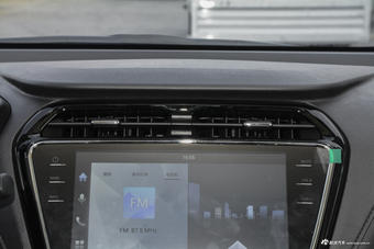 2019款长安欧尚A800 1.6L手动豪华型 国VI