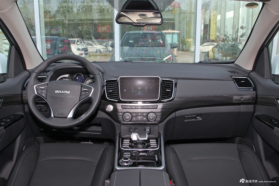 2022款铃拓2.0T四驱自动汽油领耀版JX4G20A6L