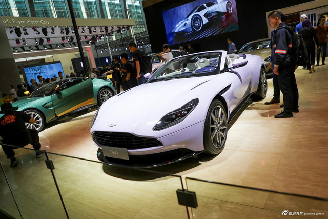 DB11