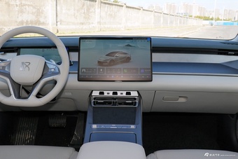 2025款汉L EV 701KM激光雷达尊享型