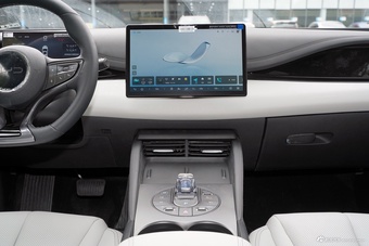 2025款海豹06DM-i 智驾版 120KM尊荣型