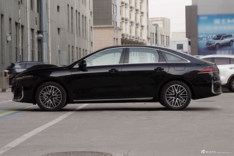 2025款荣威M7 DMH 160km悦享版