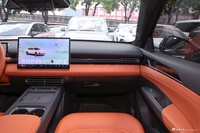 2025款五菱星光纯电 610km 智能旗舰型