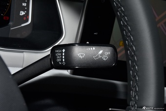 2025款宝来 改款 300TSI 双离合尊行版