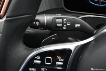 2020款奔驰EQC 400 4MATIC 