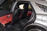 2025款捷尼赛思GV70 2.5T 四驱旗舰运动套件版