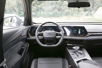 2023款长安欧尚X5 PLUS 改款 1.5T DCT先锋型