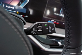 2025款宝马X5 xDrive 30Li M 运动套装