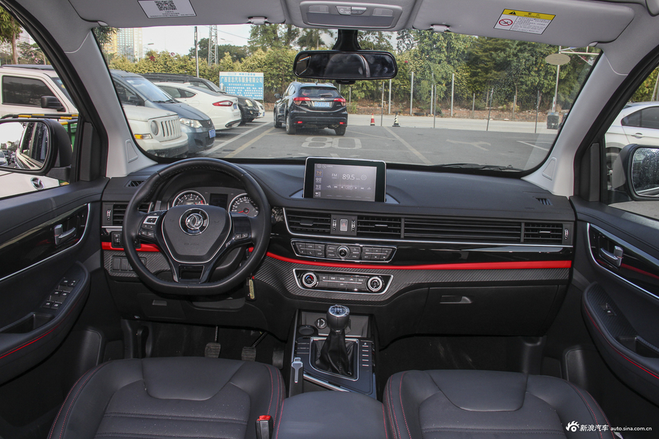 2019款风行SX6 1.6L手动豪华型国VI