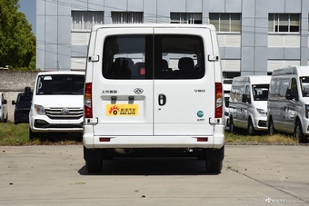 2024款新途V80 傲运通超值版 6AMT 长轴超低顶6/7/8/9座