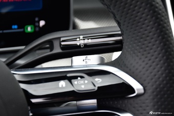 2026款奔驰C级 C 260 L 运动版