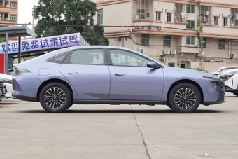 2026款日产N6 180 Max+