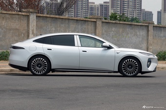2026款海豹08 EV 905KM旗舰型