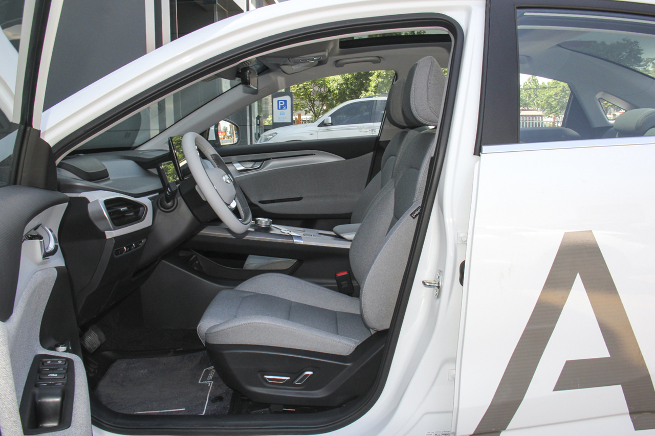  2019款几何A 高能超长续航幂方版 