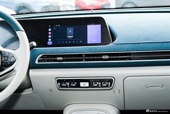 2023款欧拉好猫 401km标准续航 豪华型 磷酸铁锂