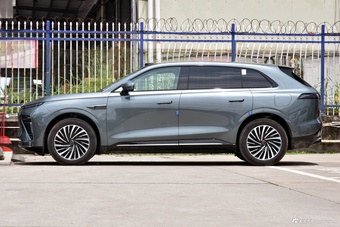 2025款星纪元 ET 增程 265 Max城区辅助驾驶