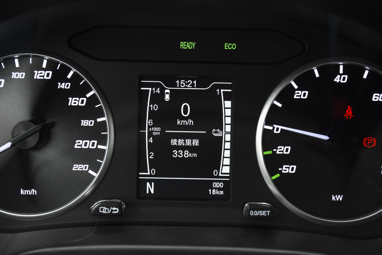 2019款瑞虎e 纵享版