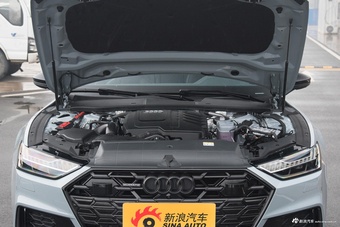 2024款奥迪A7L 45 TFSI quattro RS 套件竞速版