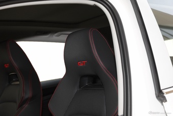 2022款柯迪亚克GT TSI330 两驱奢享版
