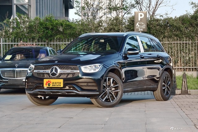 2020款奔驰GLC改款260 L 4MATIC豪华型
