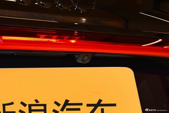 2022款奥迪A7L 45 TFSI quattro S-line 黑武士版