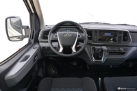 2024款新途V80 傲运通超值版 6AMT 长轴超低顶6/7/8/9座