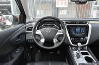 2021款楼兰2.5L XL两驱智联豪华版