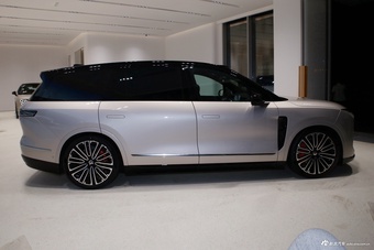 2026款蔚来ES8 六座行政签名版